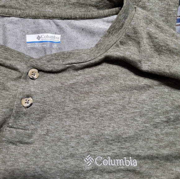 Columbia T-Shirt Size Large - Picture 4 of 5